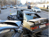 Авария в Киеве 3 января