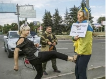 На Донбассе ликвидирован одиозный боевик, пытавший украинку Ирину Довгань (фото)