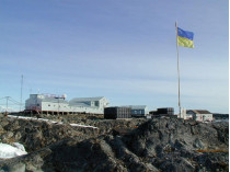Станция Академик Вернадский в Антарктиде
