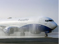 Самолет Rwanda Air