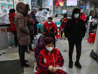 Люди в масках в Китае