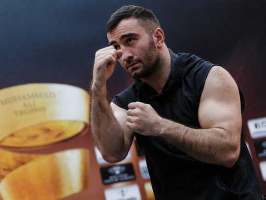 Гассиев впервые выйдет в ринг после поражения от Усика: названо имя соперника и дата боя
