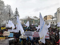 Митинг аграриев: Зеленского призывают уволить директора НАБУ Сытника и остановить давление на холдинг