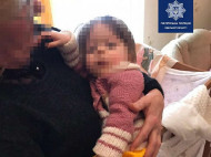 В Одессе патрульные спасли годовалого ребенка, которого пыталась задушить родная мать