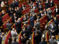 Рада закрылась, не приняв ни одну из поправок к "земельному" закону