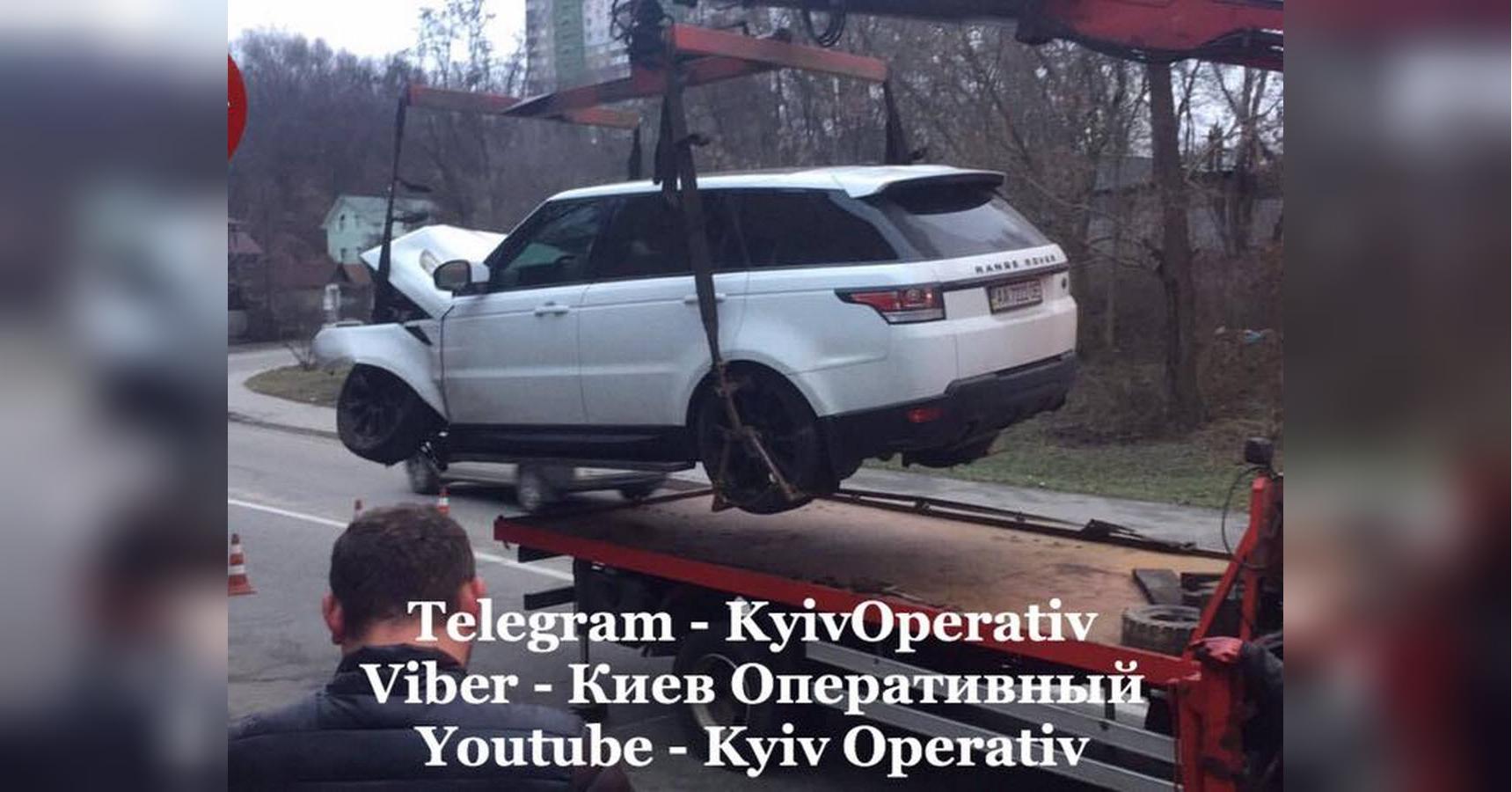 Пьяные сотрудники СТО в Киеве разбили Range Rover клиента (фото) - «ФАКТЫ»