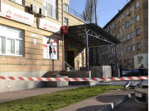 В банке под Киевом прогремел взрыв: первые детали и фото с места ЧП