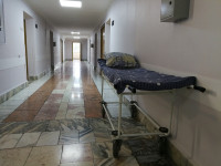 Пустой коридор больницы