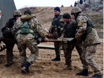 Боевики минометным огнем накрыли позиции ВСУ под Новотошковским: есть раненые 