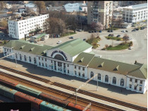 Вокзал в Полтаве во время карантина