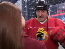Лукашенко в хоккейной форме
