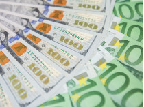 Доллар продолжает падение: курсы НБУ на 29 апреля