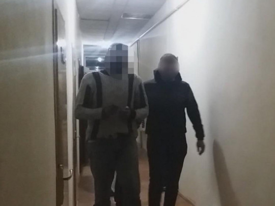 Суд отправил под домашний арест мужчину, который пытался похитить 7-летнюю девочку под Одессой