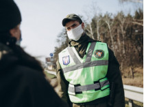 Улицы Киева вместе с полицейскими патрулируют военные Нацгвардии