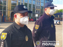 Четыре дела и два десятка протоколов: полиция рассказала, как в Украине отметили День Победы