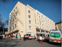 Кареты скорой помощи в Киеве
