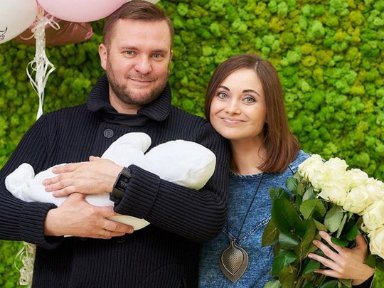 Анна Панова с супругом и дочерью