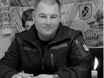 Зеленский посмертно наградил полковника Межакова