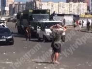 Нацгвардейцы попали в аварию возле взорвавшегося в Киеве дома (видео)