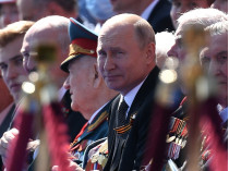 Владимир Путин на параде