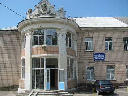 Вспышка COVID-19 в Ровно: под угрозой оказались пациенты детской областной больницы