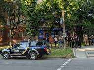 В полтавский офис партии ОПЗЖ бросили взрывное устройство (фото, видео)