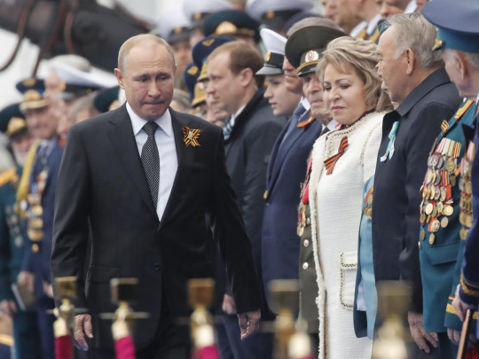 Путин отменил парад на Красной площади 9 мая из-за коронавируса