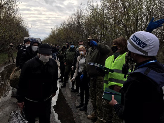 Украина вернула боевикам по обмену 14 человек: кто эти люди