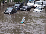 Курортный Бердянск затопило после сильнейшего ливня (фото, видео)