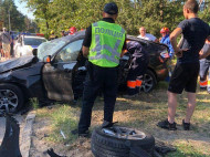 В страшной аварии на Столичном шоссе в Киеве погибли три человека: первые детали и фото трагедии