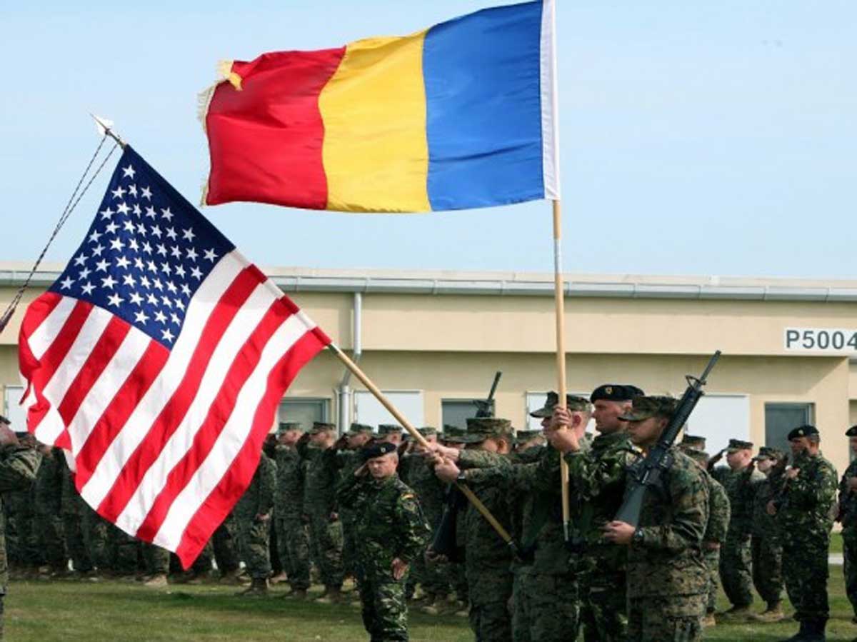 Служить в нато. Военная база НАТО В Румынии. Американские войска в Румынии. Базы НАТО В Румынии. База НАТО В Крыму 2014.