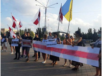 Акции в поддеркжу протестующих белорусов