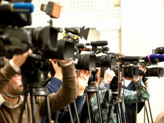 Нацкорпус пообещал защитить журналистов, которым угрожают пророссийские сторонники 