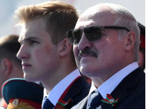 Лукашенко Александр с сыном Николаем