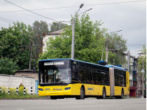 Троллейбус 27 в Киеве
