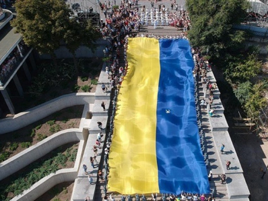 Флаг Украины над Потемкинской лестницей
