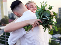 Алина Гордиенко с мужем с день свадьбы