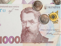 Зеленский утвердил минимальную зарплату в 5 тысяч гривен с 1 сентября
