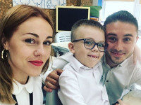Тарас Тополя с женой и с сыном