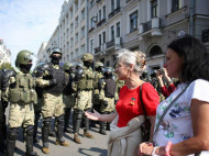 Оскорбляли и избивали дубинками: десятки белорусов обратились в ООН из-за пыток силовиков 