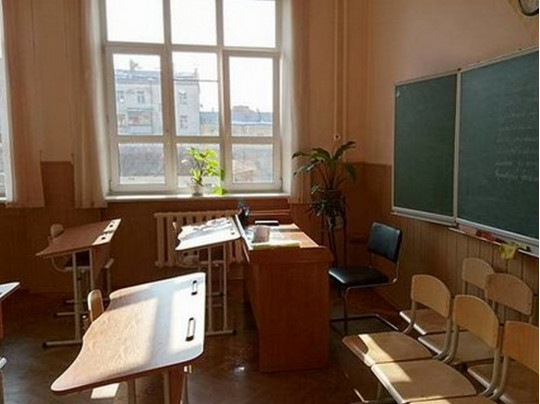пустой школьный класс