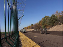 На границе с РФ ввели дополнительные ограничения: что оказалось под запретом