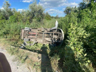 На Днепропетровщине полиция до сих пор не может разыскать водителя автобуса, в котором пострадали 15 человек