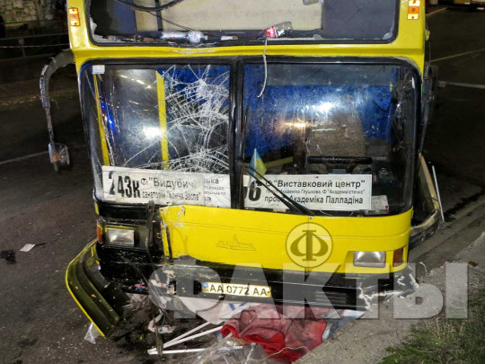 Прокуратура установила причину смертельного ДТП с автобусом в Киеве