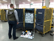 «Укрпочта» пыталась ввезти в Украину 2,5 тонн контрабандной техники