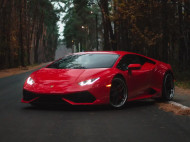 Дорогущий Lamborghini разбился под Киевом