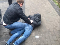 Цена вопроса&nbsp;— 100 тысяч: в Ровно задержали организатора распродажи должностей в полиции