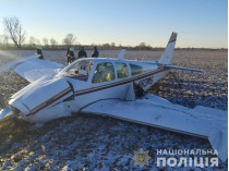 Самолет упал под Киевом