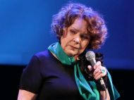 Актриса Лариса Голубкина сломала ногу