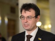 "Нужно отделить малый бизнес от среднего и большого. С января этим займемся", — Гетманцев